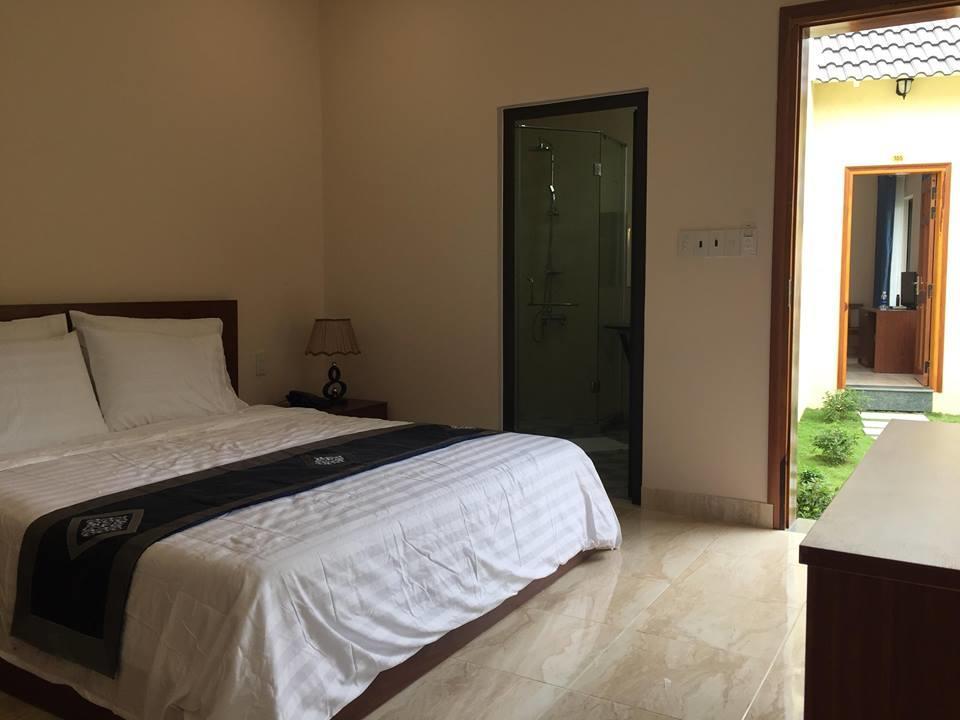 Alo Ha Binh Tien Hotel Thon Binh Hung Exterior photo